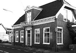 de oude muziekschool aan de Voorstraat