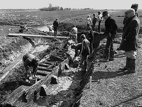 de archeologische vondst van een sluis in 1984