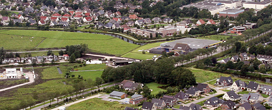 luchtfoto van lutjepost en directe omgeving in 2003