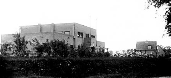 het pompstation Bergumerheide rond 1930