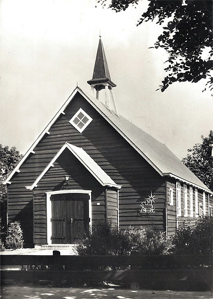 foto van de doopsgezinde kerk rond 1960