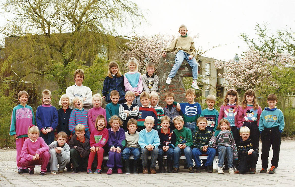 schoolfoto openbare school 1989 groep 4 of 5