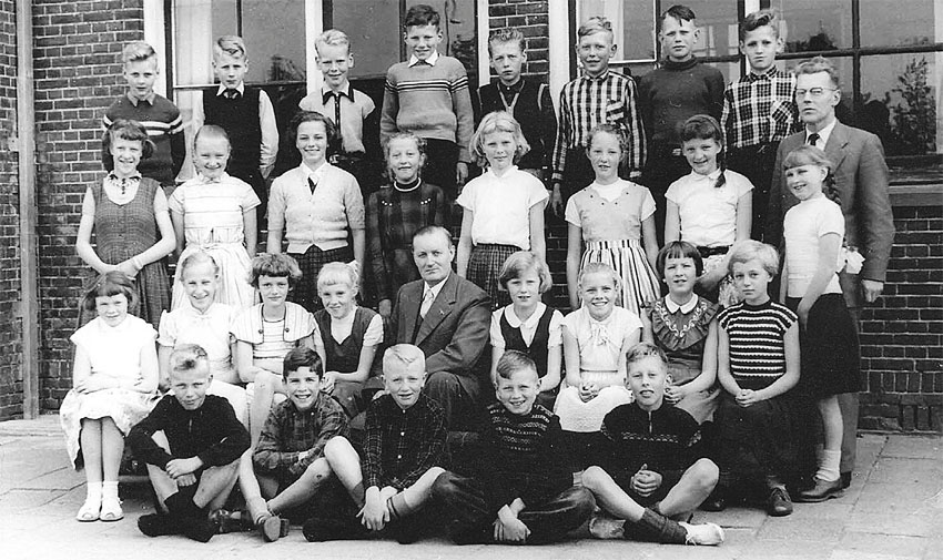 schoolfoto christelijke school 1958, klas 5 + 6