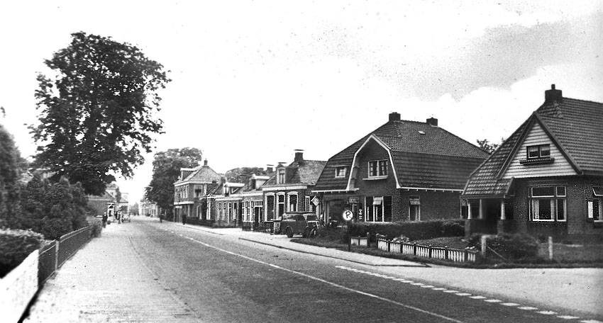 Voorstraat van de Westkant in de jaren vijftig