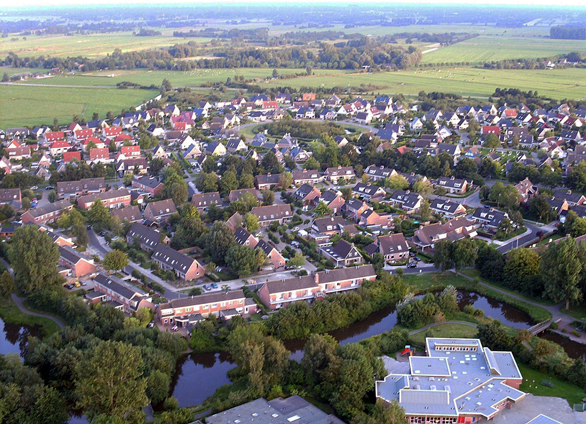luchtfoto van buitenpost zuidwest in 2003